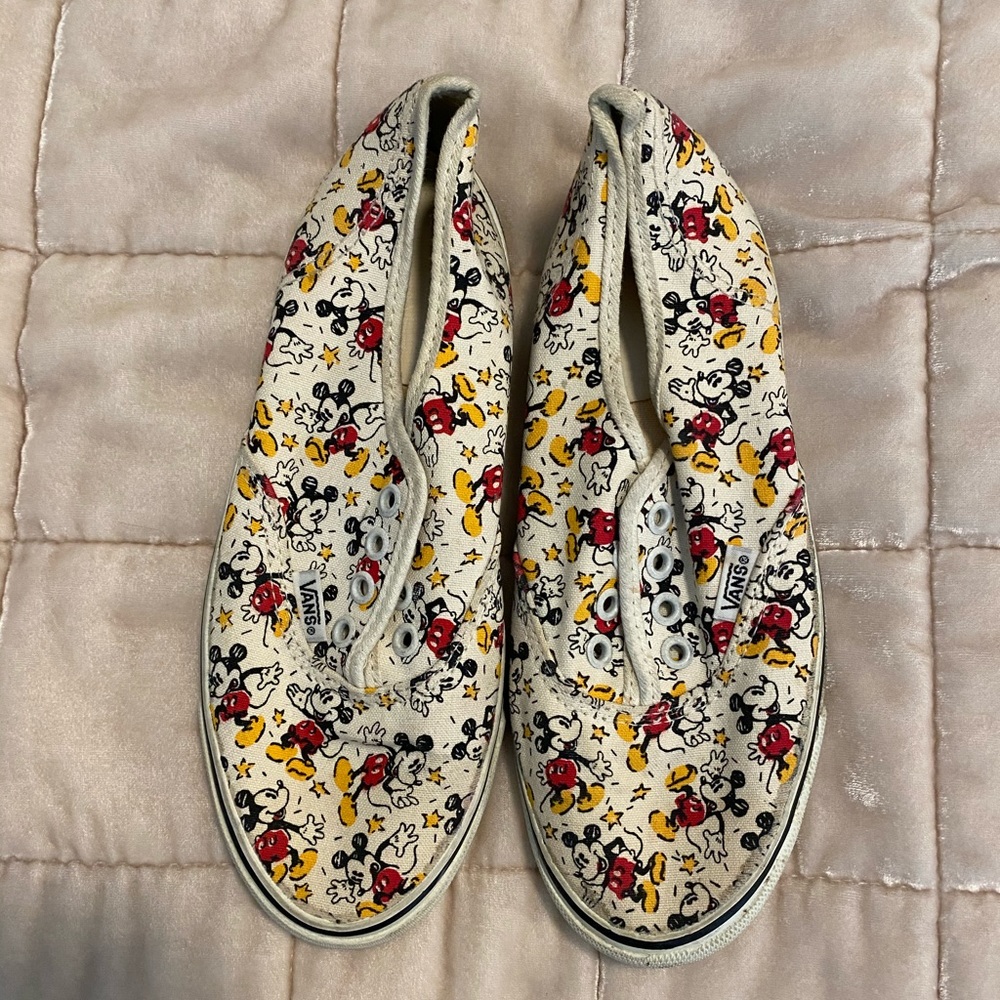 Vintage Mickey print Disney vans